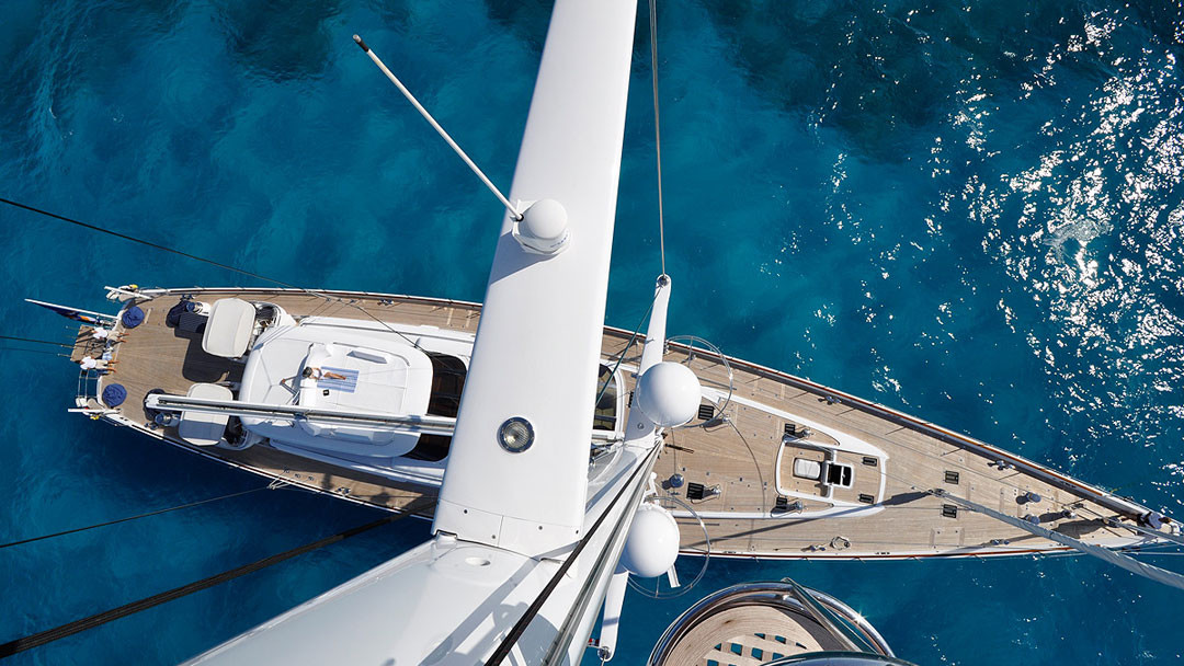 sailing-yacht-Hyperion-12