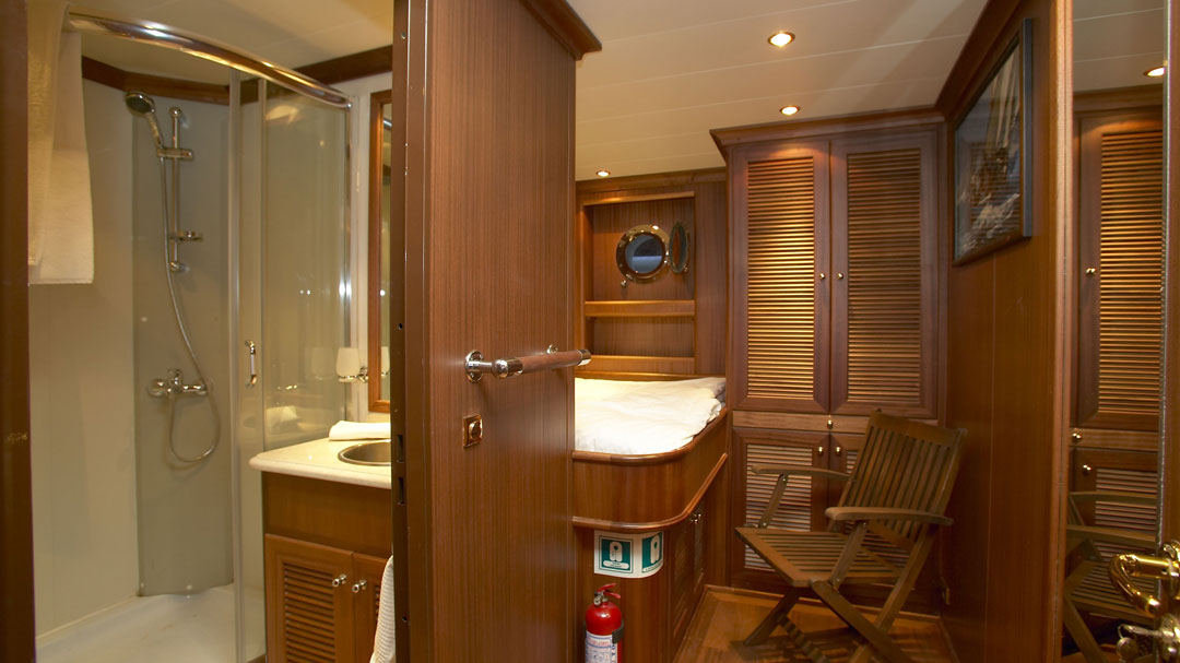 sailing-yacht-Kairos-02