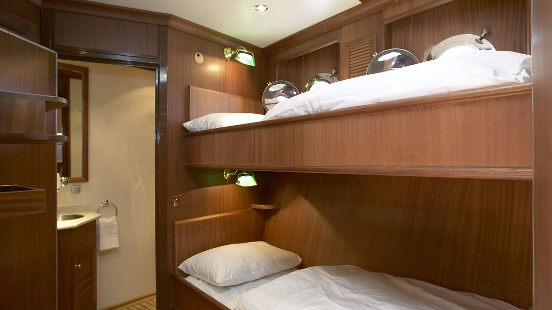 sailing-yacht-Kairos-04