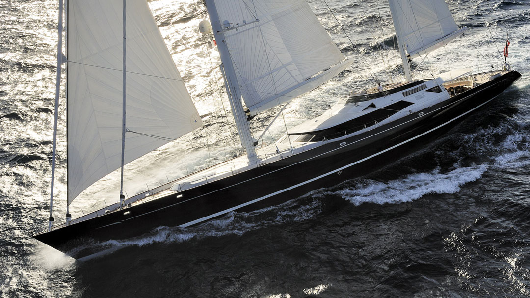 sailing-yacht-Drumbeat-41