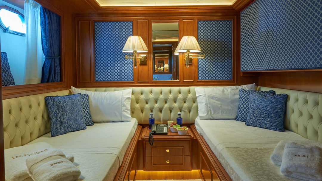 sailing-yacht-charter-imagine-twin-cabin