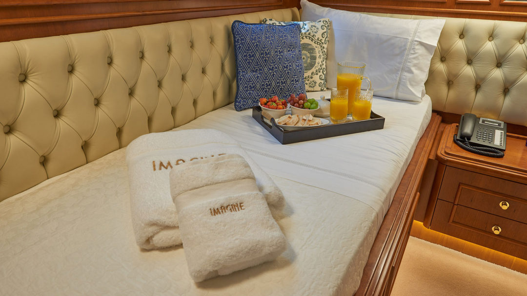 sailing-yacht-charter-imagine-twin-cabin-other-view