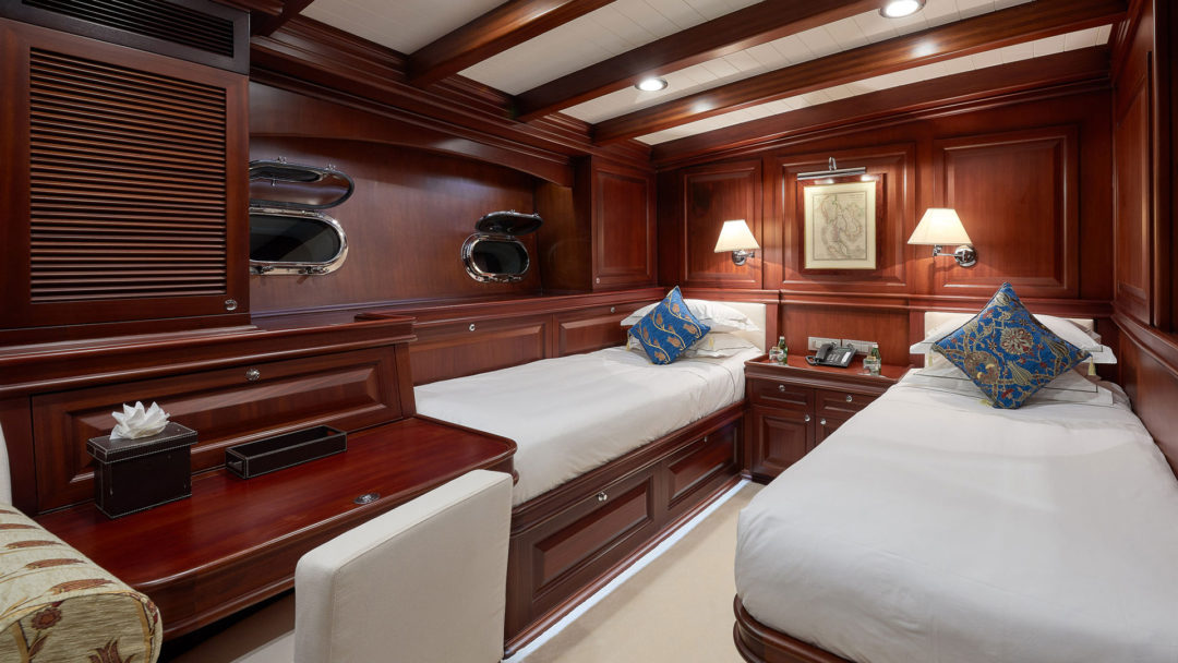 sailing-yacht-charter-riana-twin-cabin