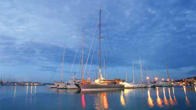 Sailing Yacht Attimo