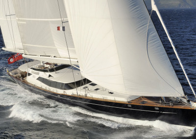 Sailing Yacht Drumbeat