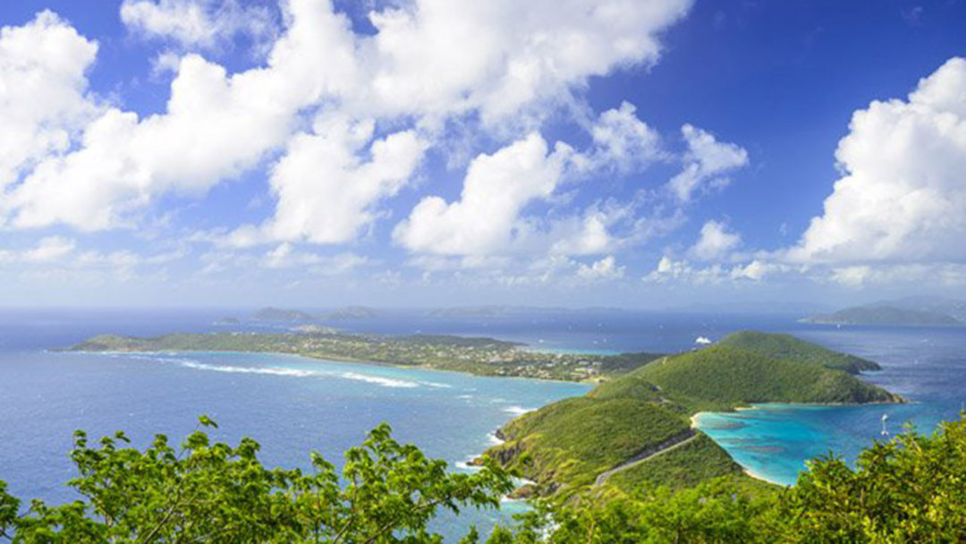 Luxus Yacht Charter mit Crew Karibik Luxus Yacht Charter mit Crew Karibik