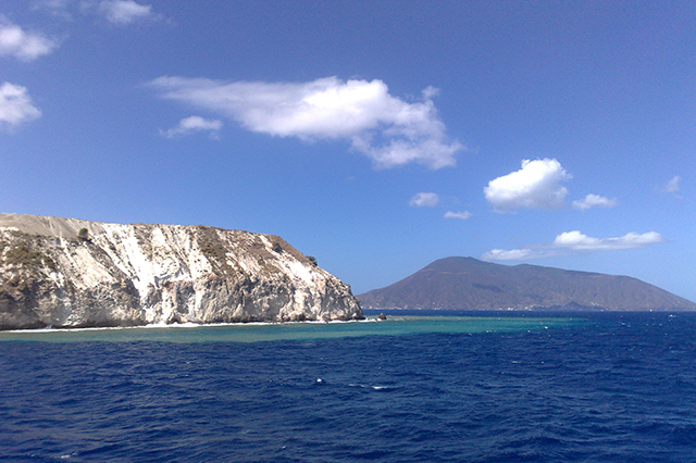 Luxusyacht Charter mit Crew Korsika, Ligurisches Meer Luxusyacht Charter mit Crew Korsika, Ligurisches Meer