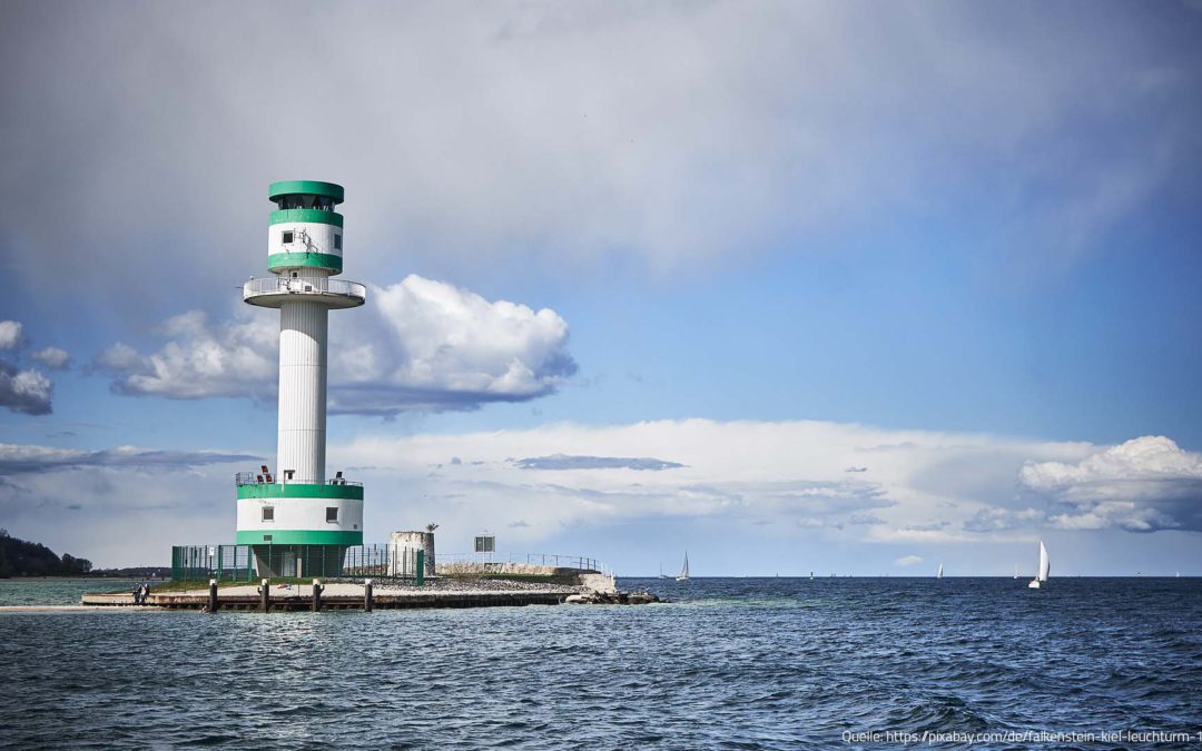 Größte Segelyacht der Welt verlässt Kiel