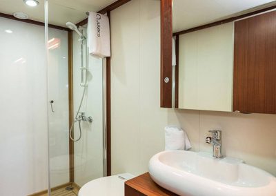 Sailing Yacht Charter Chronos Bath