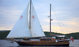 Sailing Yacht Pacha